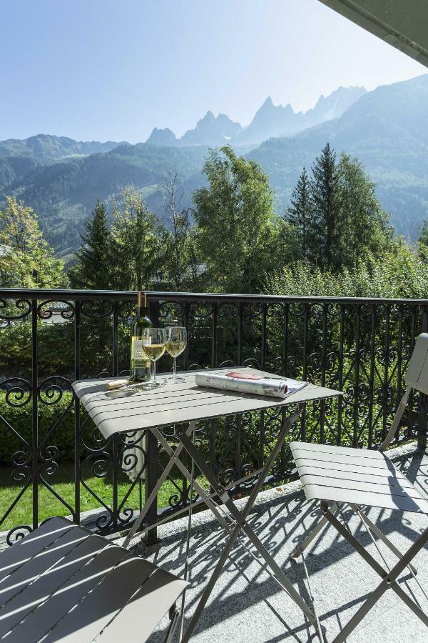 Apartment Ensa - Alpes Travel - Central Chamonix - Sleeps 4 Екстериор снимка